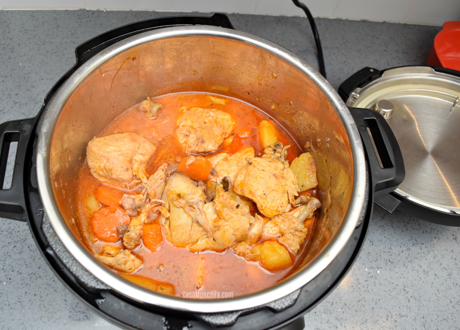 Instant Pot Pollo Guisado (Stewed Chicken) - SprinkleDIY